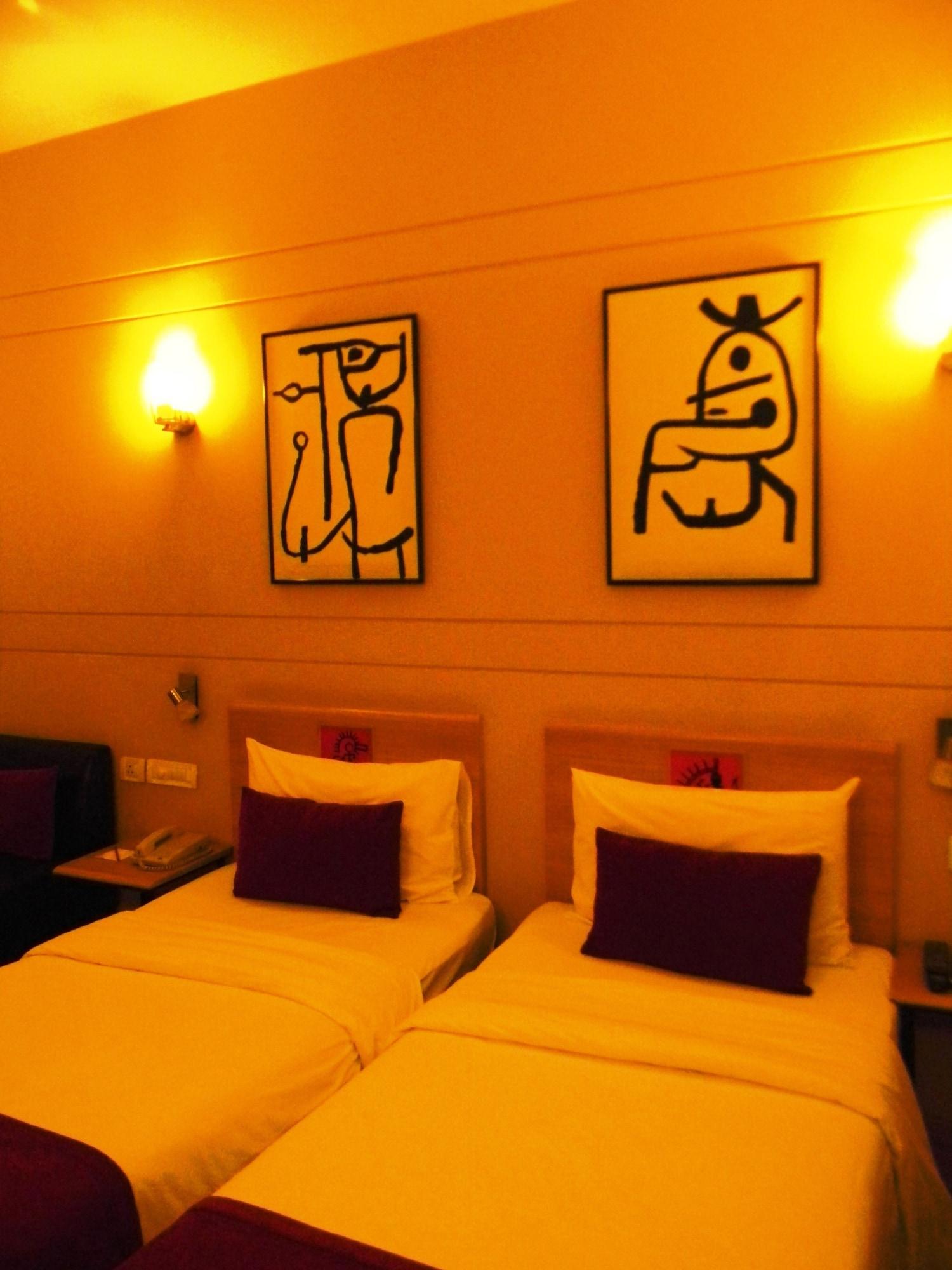 Red Fox By Lemon Tree Hotels, East Delhi Екстер'єр фото