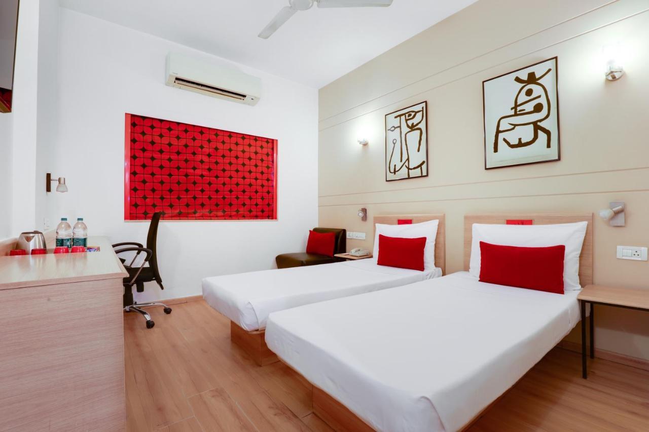 Red Fox By Lemon Tree Hotels, East Delhi Екстер'єр фото
