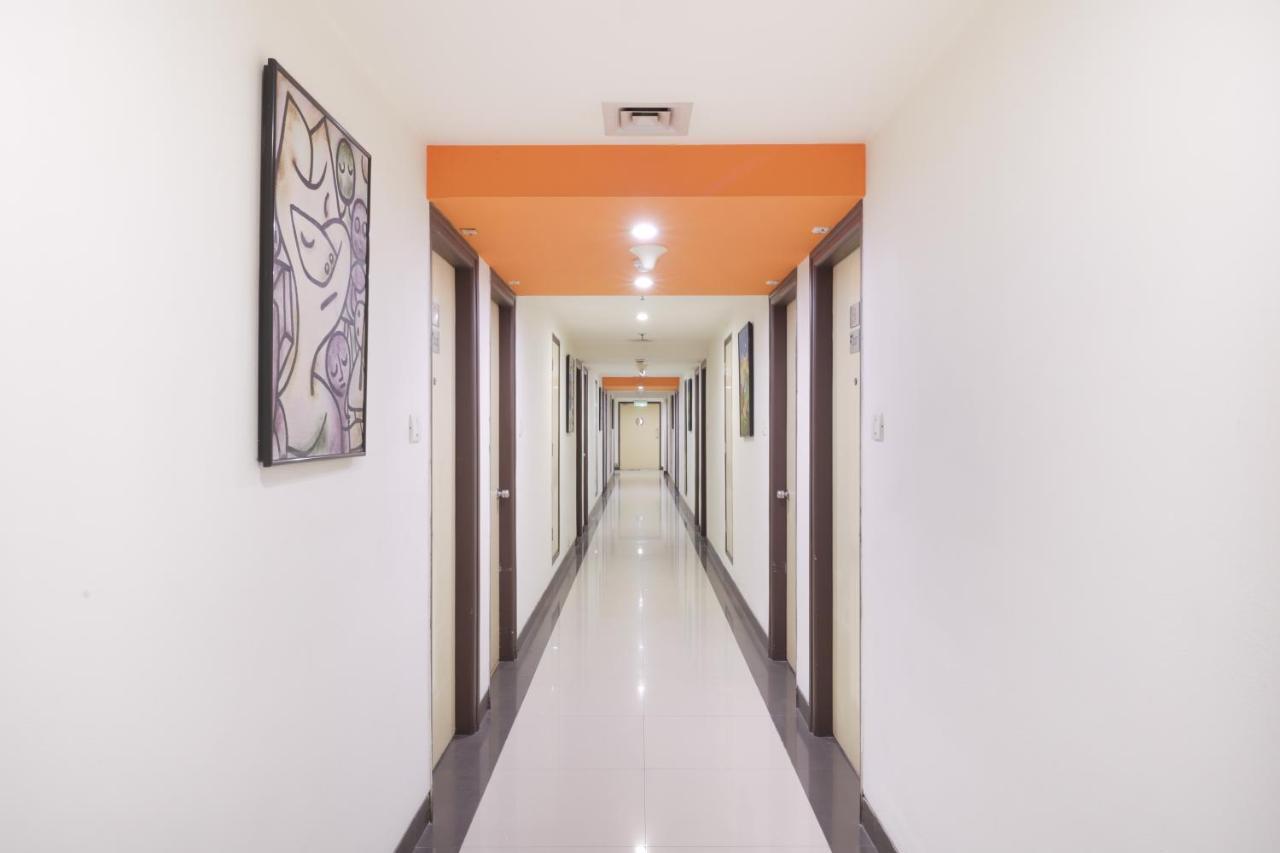 Red Fox By Lemon Tree Hotels, East Delhi Екстер'єр фото