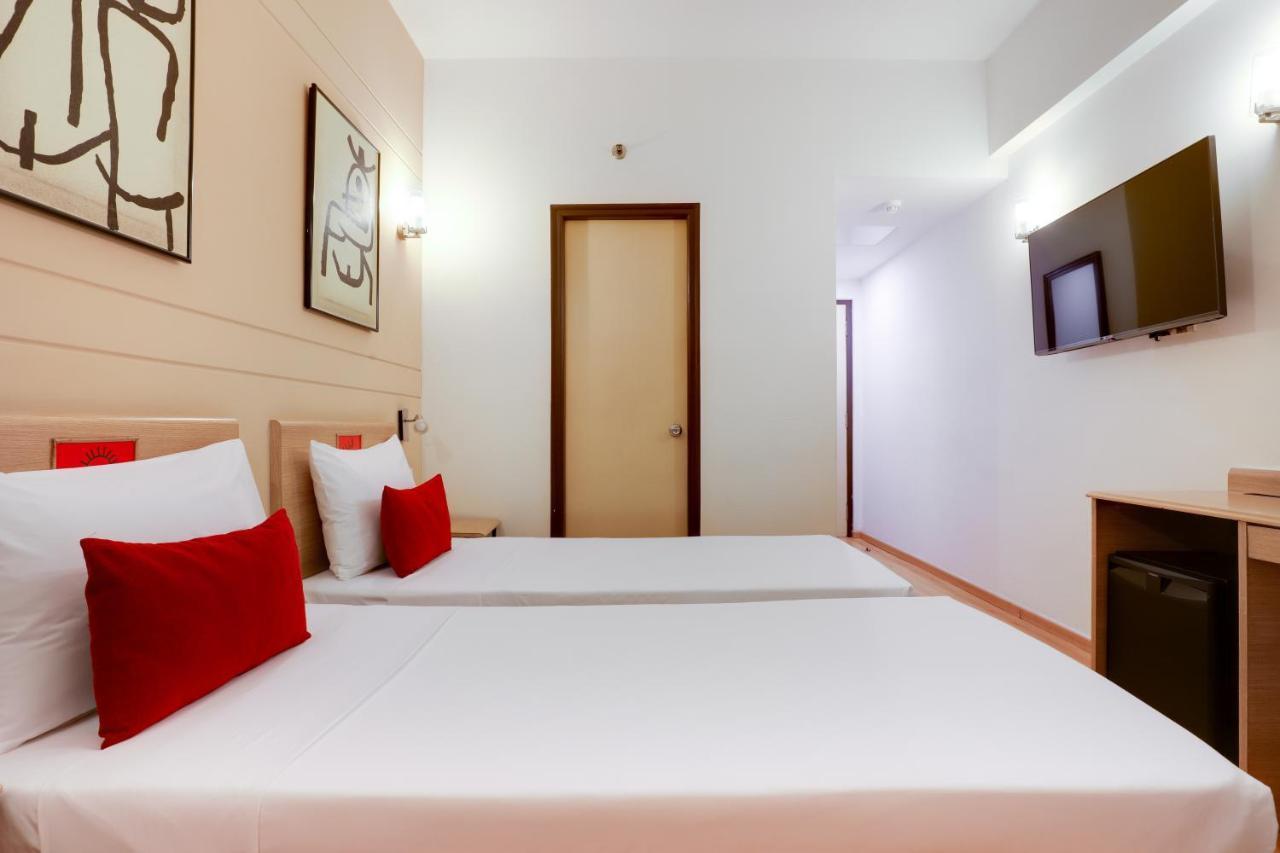 Red Fox By Lemon Tree Hotels, East Delhi Екстер'єр фото