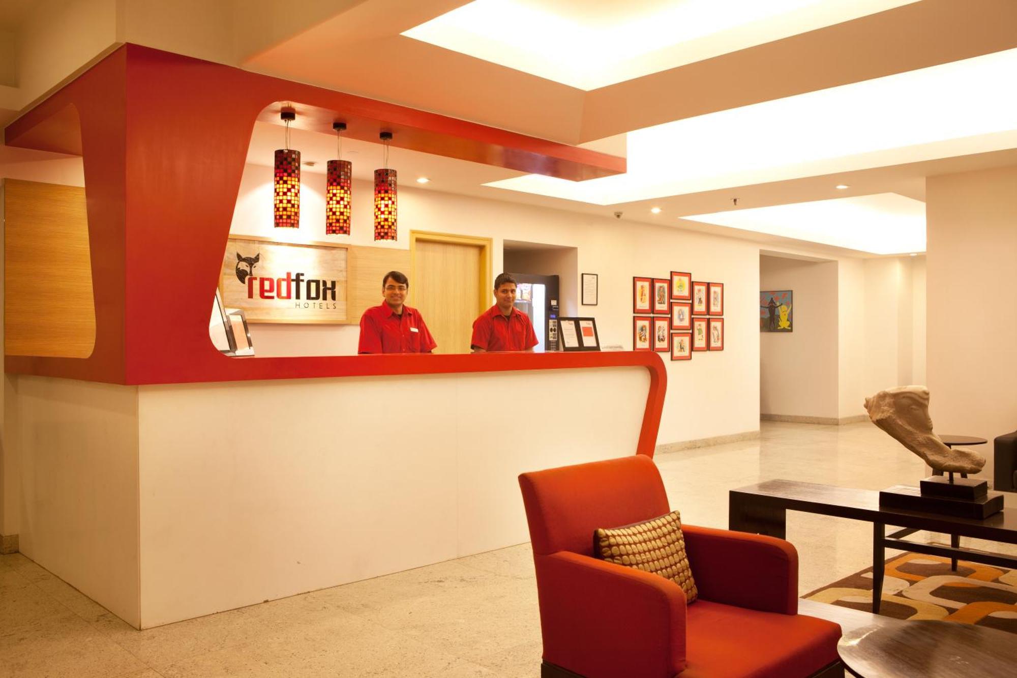 Red Fox By Lemon Tree Hotels, East Delhi Екстер'єр фото