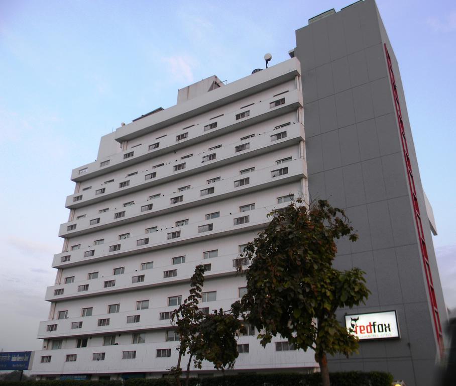 Red Fox By Lemon Tree Hotels, East Delhi Екстер'єр фото