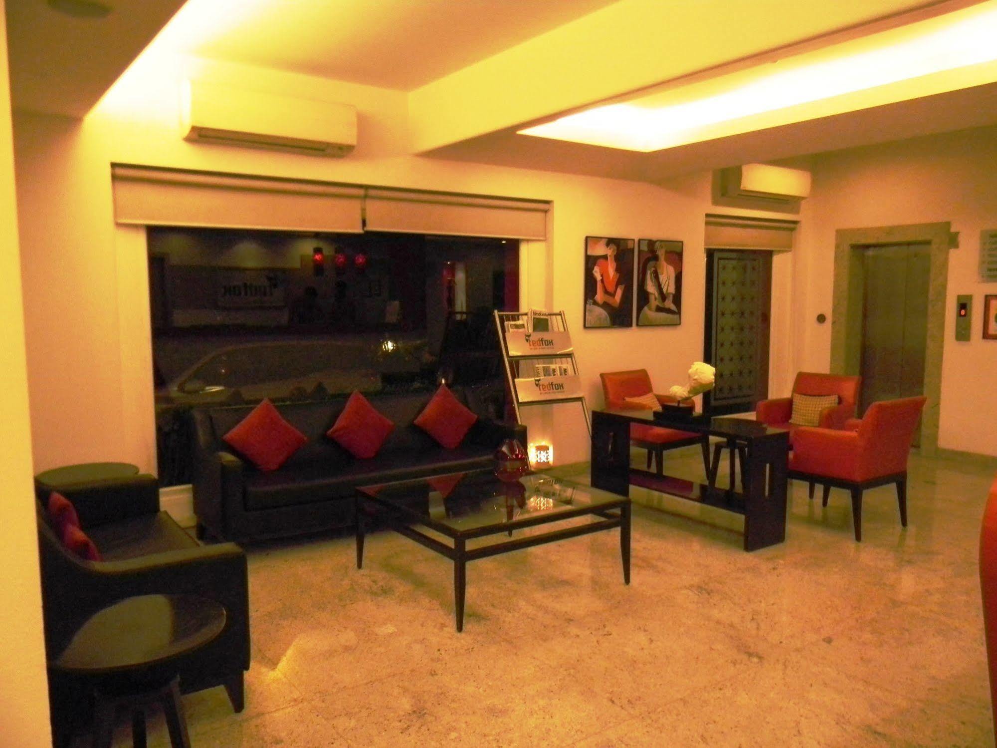 Red Fox By Lemon Tree Hotels, East Delhi Екстер'єр фото