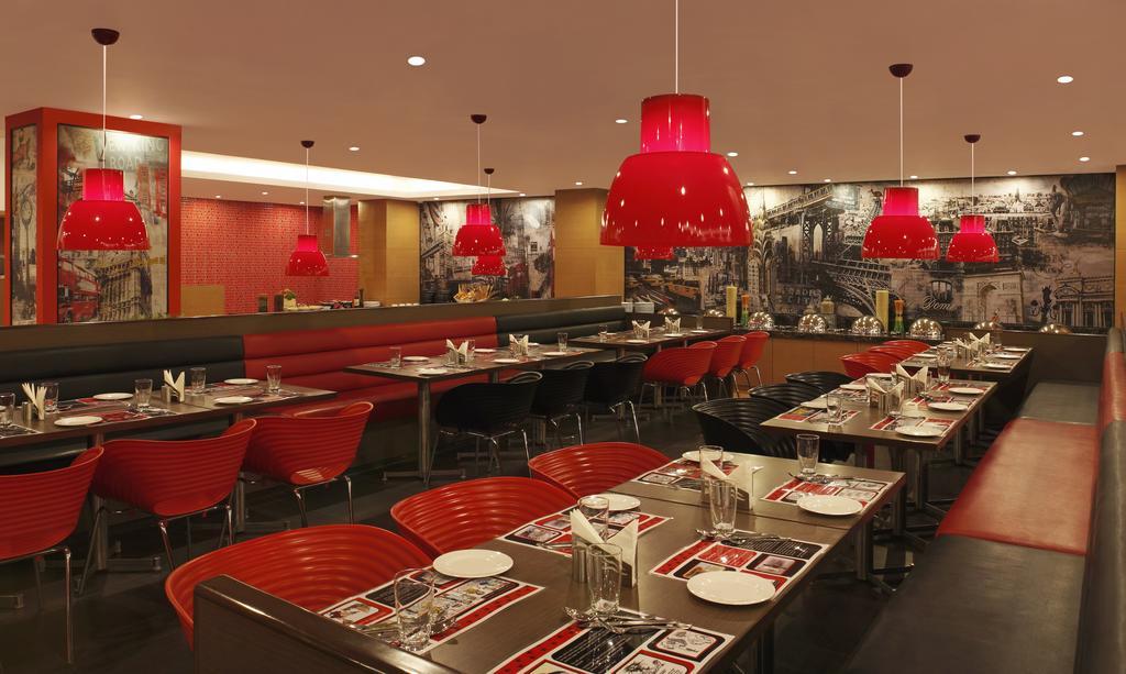 Red Fox By Lemon Tree Hotels, East Delhi Екстер'єр фото